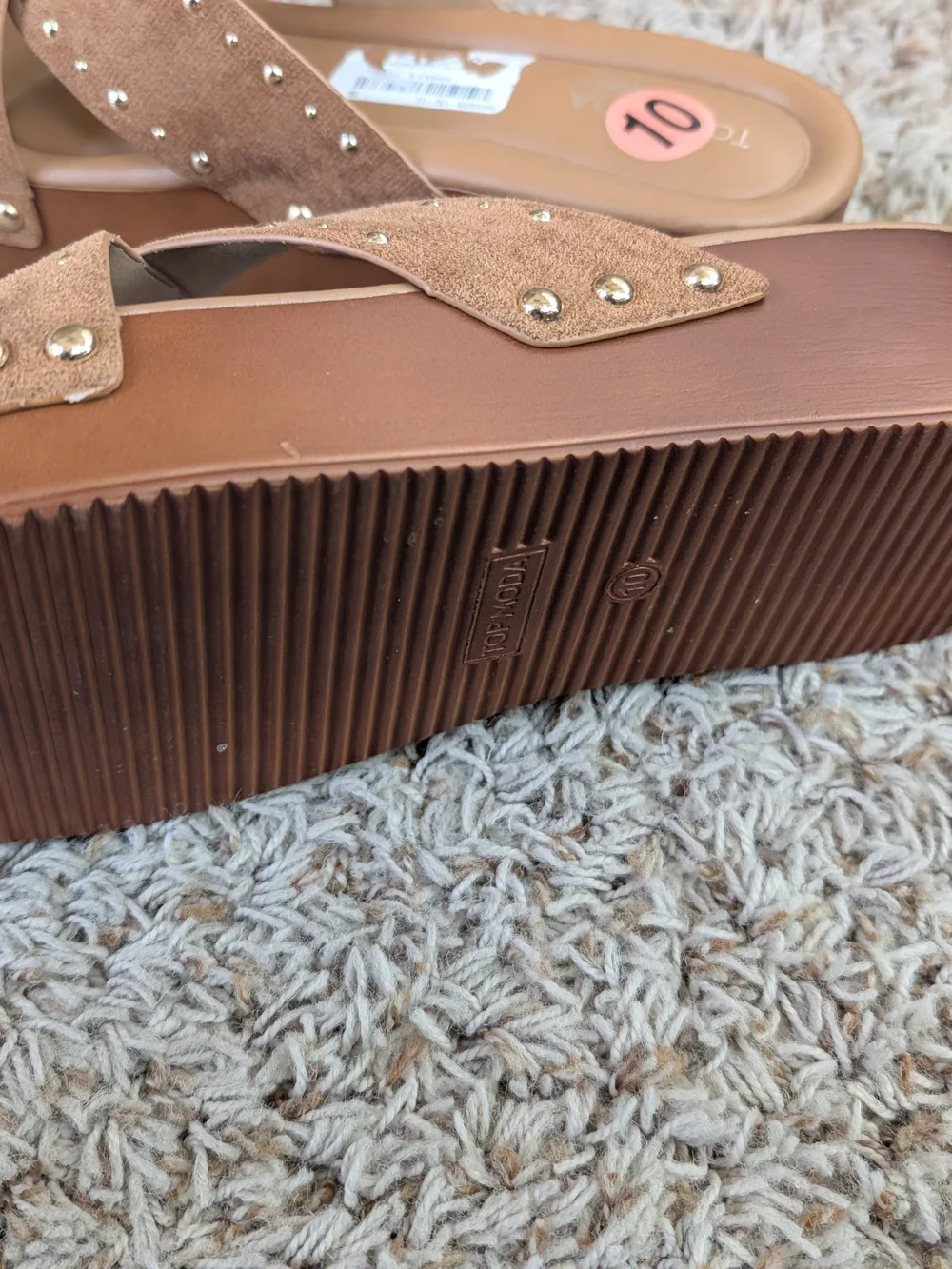 TOP Moda Tan Suede Studded Platform Slide Sandals. Size 10